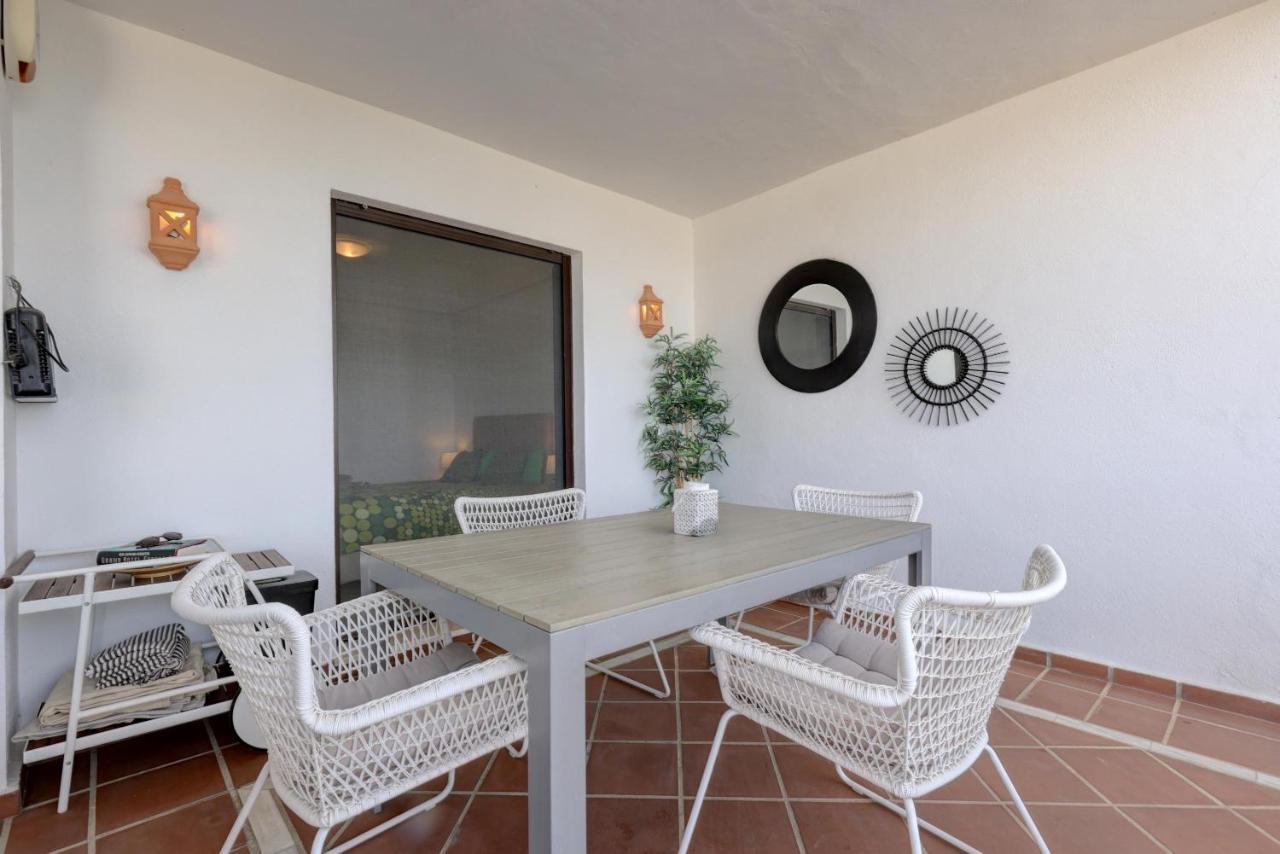 2 Bed-Rooms With A View Benahavis Luaran gambar